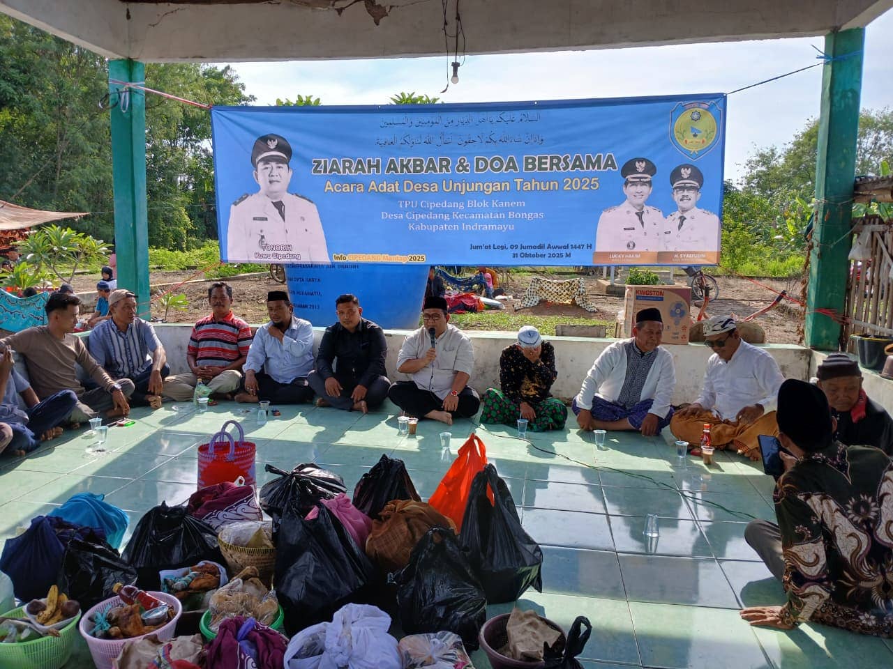 Tradisi Adat Unjungan, Ziarah Akbar, dan Doa Bersama Wujud Syukur Masyarakat Desa Cipedang